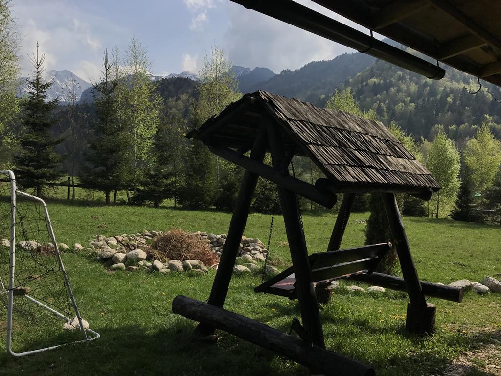 Vila Colt De Rai Hotel Risnov Bagian luar foto